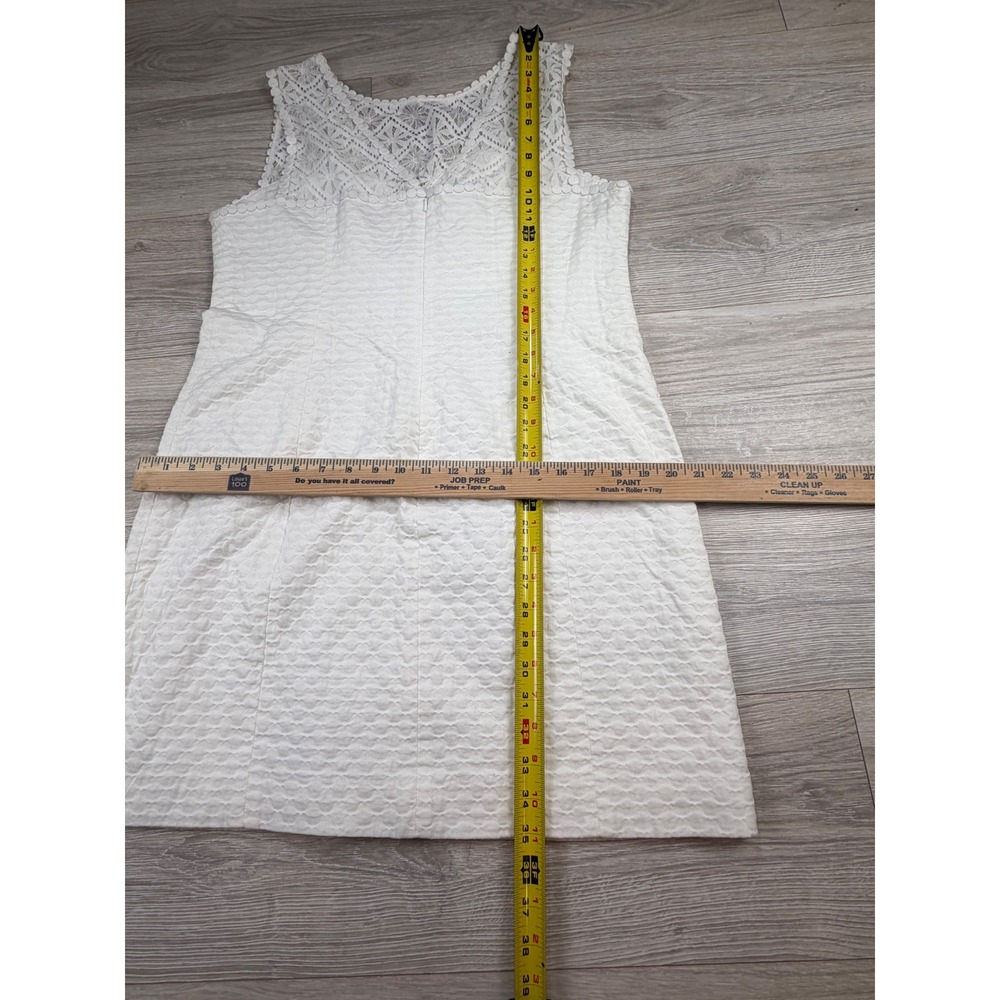 Lilly Pulitzer White Seersucker Lace Yoke Shift Dress Womens 14 Style 20120 - Picture 7 of 8